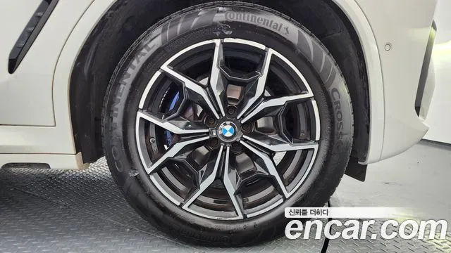 BMW X4 xDrive20i M Sport — Фото автомобиля 5