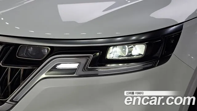 Kia Canival Carnival 4 поколение Дизель 7 мест Signature — Фото автомобиля 19