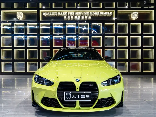 BMW M4 — Фото автомобиля 2