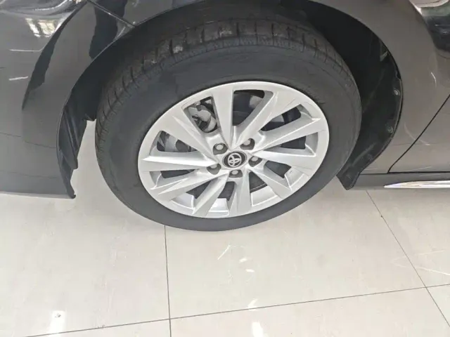 Toyota Camry — Фото автомобиля 22