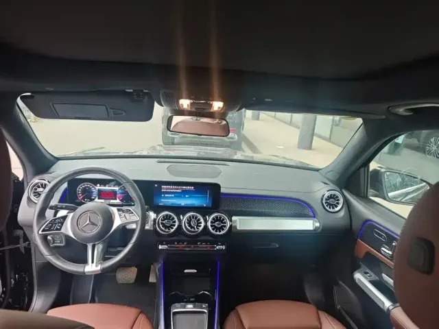 Mercedes-Benz GLB-Class — Фото автомобиля 9
