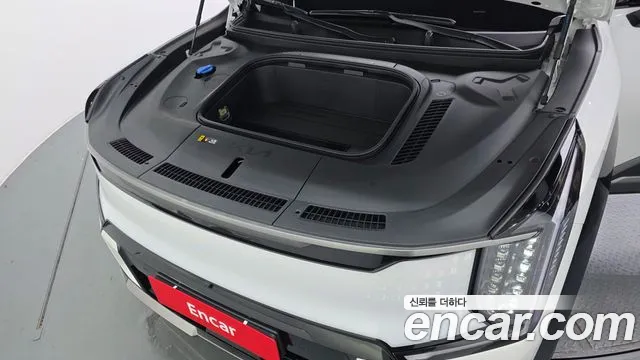 Kia EV9 — Фото автомобиля 6