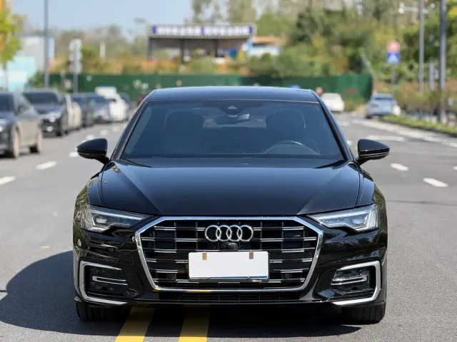 Audi A6L — Фото автомобиля 2