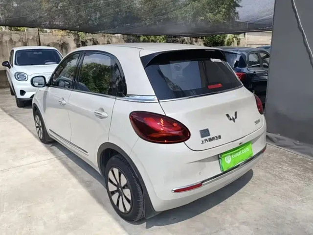 Wuling Bingo — Фото автомобиля 22