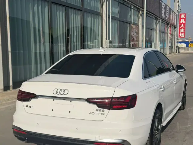 Audi A4L — Фото автомобиля 6