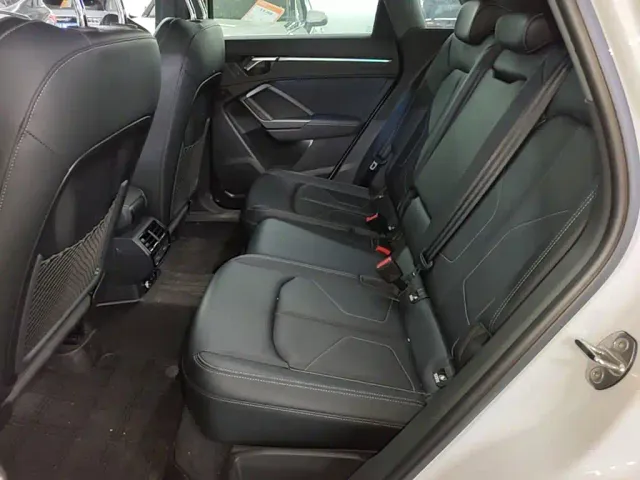 Audi Q3 — Фото автомобиля 16