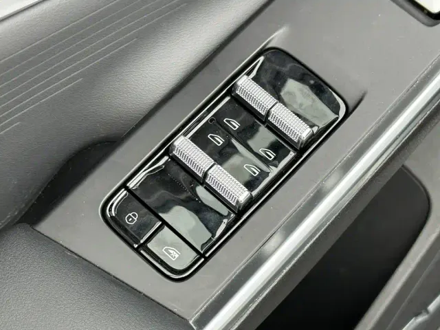 Geely Boyue — Фото автомобиля 22