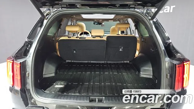 Kia Sorento Sorento 4-е поколение Дизель 2.2 2WD — Фото автомобиля 3