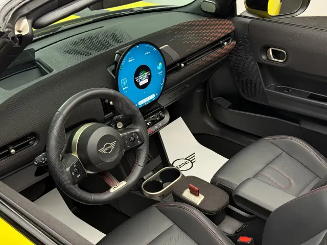 MINI Hatch — Фото автомобиля 11
