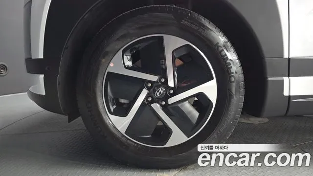 Hyundai Ioniq 9 — Фото автомобиля 5