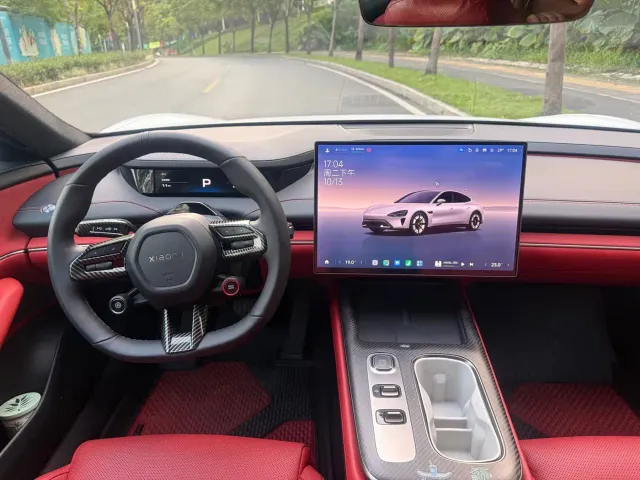 Xiaomi SU7 — Фото автомобиля 15