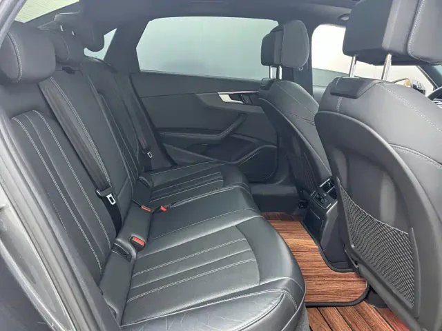 Audi A4L — Фото автомобиля 15