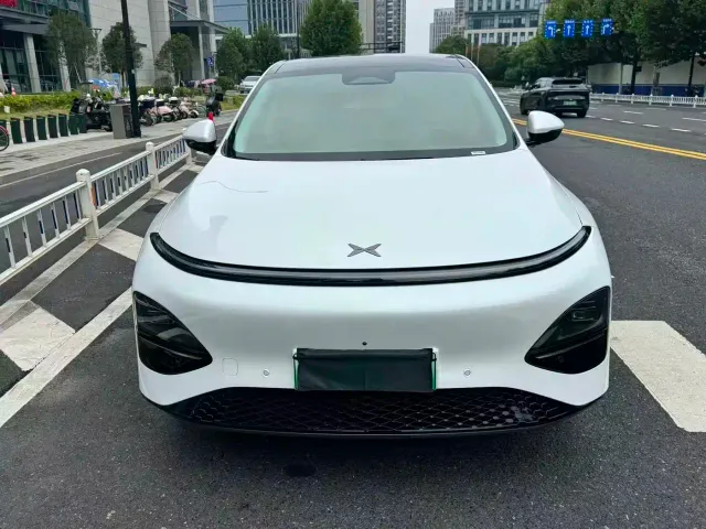 Xpeng G6 — Фото автомобиля 2