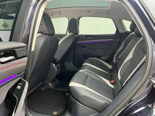 Volkswagen ID.7 Vizzion — Фото автомобиля 7