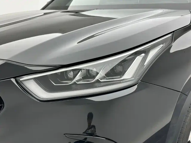 Toyota Crown Kluger — Фото автомобиля 21