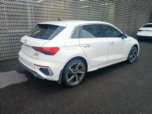 Audi A3 — Фото автомобиля 5