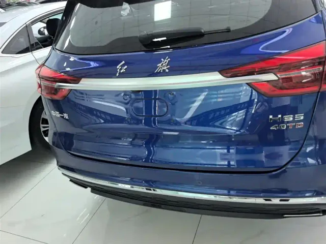 Hongqi HS5 — Фото автомобиля 5