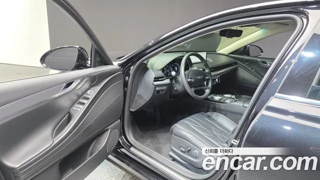 Genesis G80 RG3 — Фото автомобиля 10