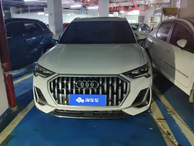 Audi Q3 — Фото автомобиля 2