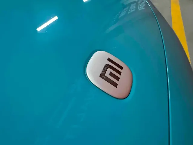 Xiaomi SU7 — Фото автомобиля 23