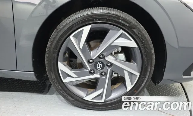 Hyundai Avante — Фото автомобиля 6