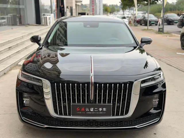 Hongqi H9 — Фото автомобиля 4