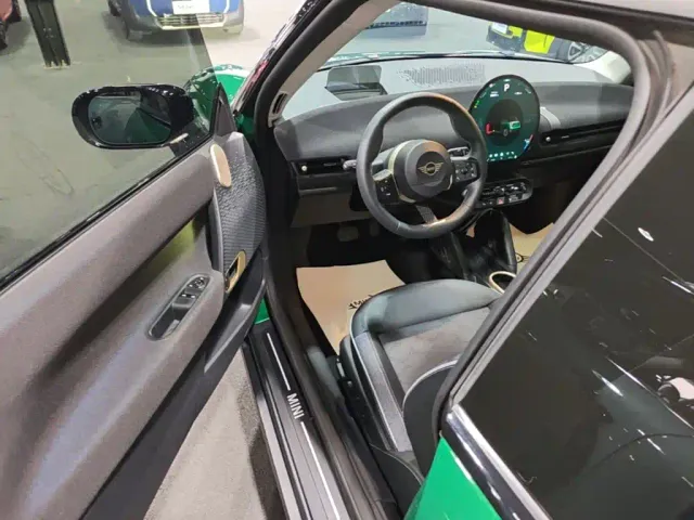 MINI Cooper — Фото автомобиля 15
