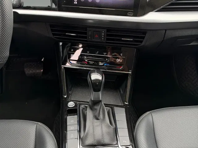 Volkswagen Passat — Фото автомобиля 11