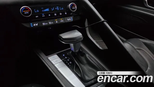Hyundai Avante CN7 — Фото автомобиля 9
