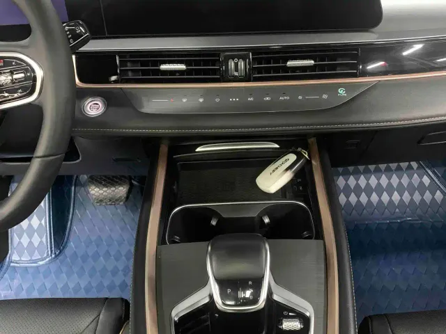 Chery Omoda 5 — Фото автомобиля 14