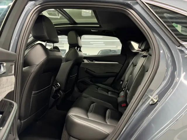 Geely Xingrui — Фото автомобиля 9