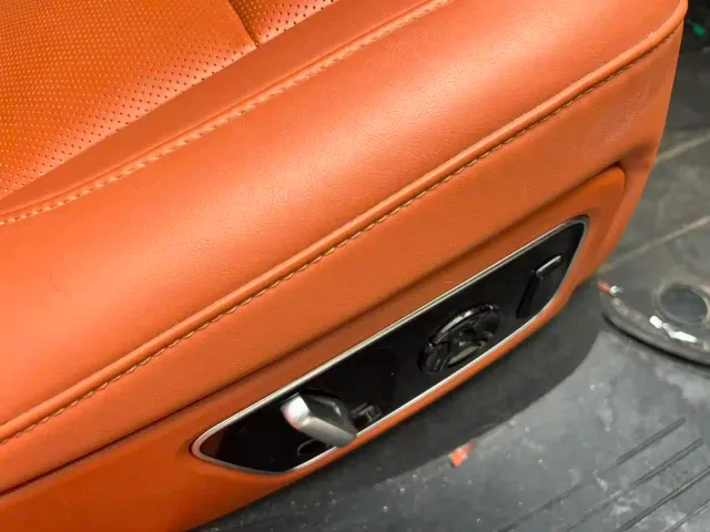 Li Auto L7 — Фото автомобиля 15
