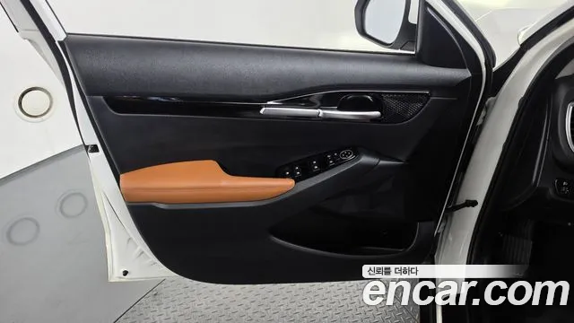 Kia Seltos — Фото автомобиля 13