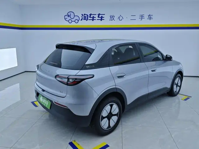 Geely Starry Wish — Фото автомобиля 3