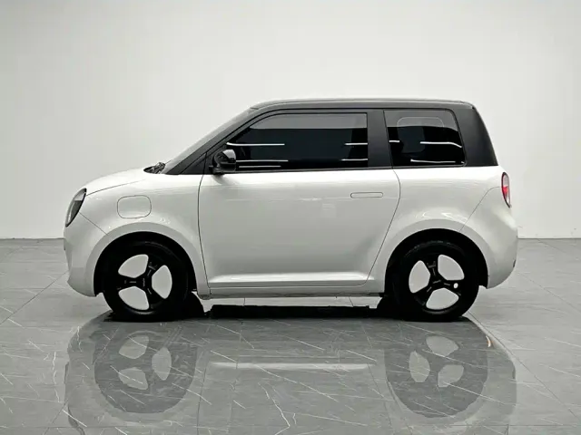 Changan Lumin — Фото автомобиля 3