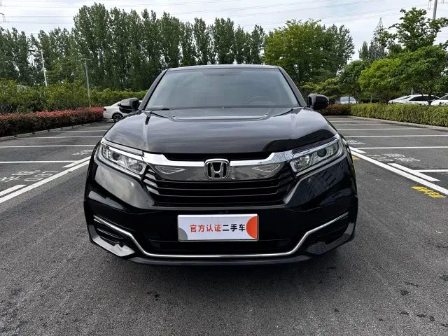 Фотография автомобиля — Honda Avancier