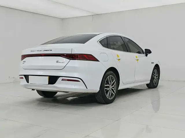 BYD Qin PLUS — Фото автомобиля 4