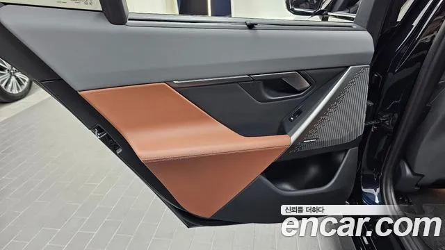 BMW i5 G60 — Фото автомобиля 14