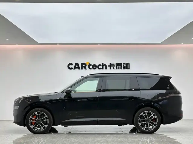 Lynk & Co 900 — Фото автомобиля 2