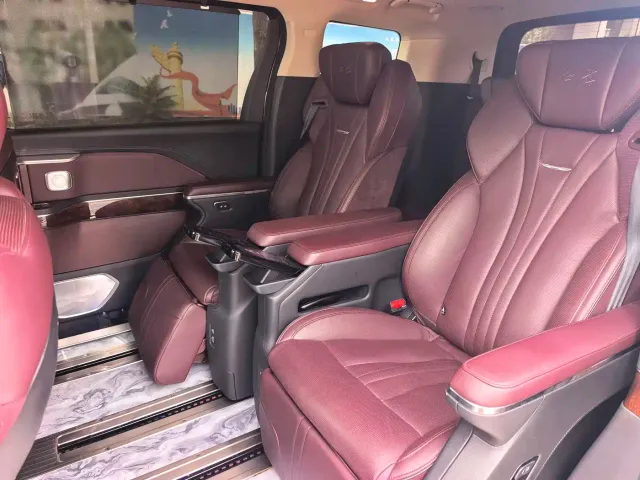 Hongqi HQ9 — Фото автомобиля 6