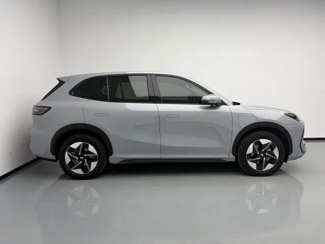 Geely Galaxy E5 — Фото автомобиля 7