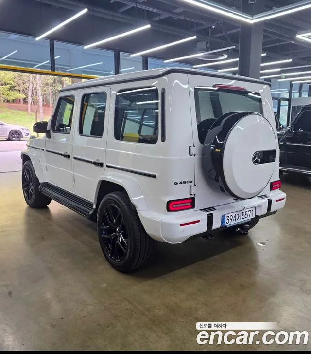 Mercedes-Benz G-Class — Фото автомобиля 2