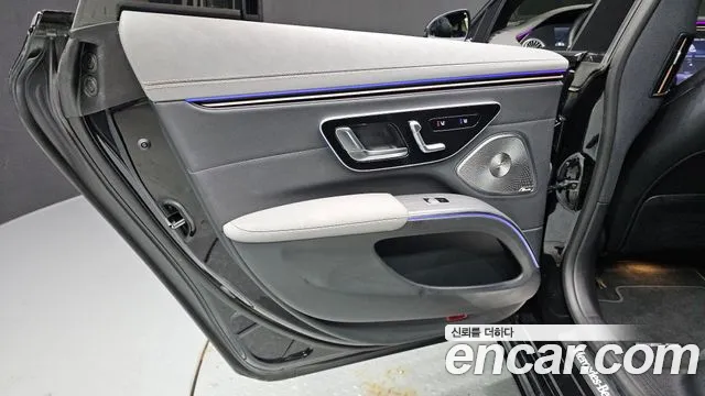Mercedes-Benz EQS — Фото автомобиля 20