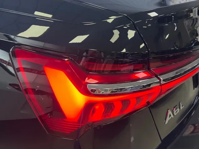 Audi A6L — Фото автомобиля 11