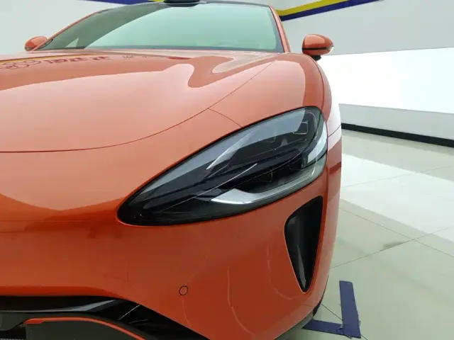 Xiaomi SU7 — Фото автомобиля 5
