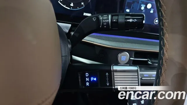 Hyundai Grandeur GN7 — Фото автомобиля 12