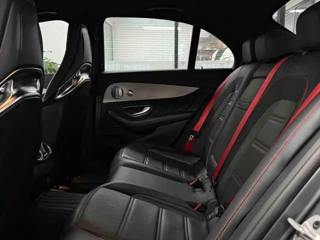Mercedes-Benz E-Class AMG — Фото автомобиля 18