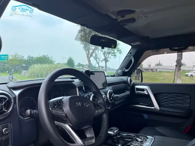 BAIC BJ40 — Фото автомобиля 12