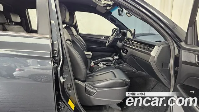 KG_Mobility_Ssangyong Rexton Новый Rexton Sport Khan Дизель 2.2 4WD — Фото автомобиля 21