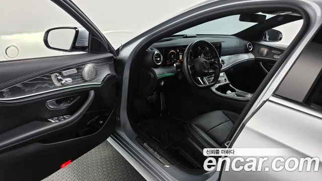 Mercedes-Benz E-Class W213 — Фото автомобиля 15